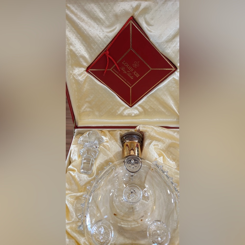 REMY MARTIN LOUIS XIII COGNAC BACCARAT CRYSTAL DECANTER BOTTLE
